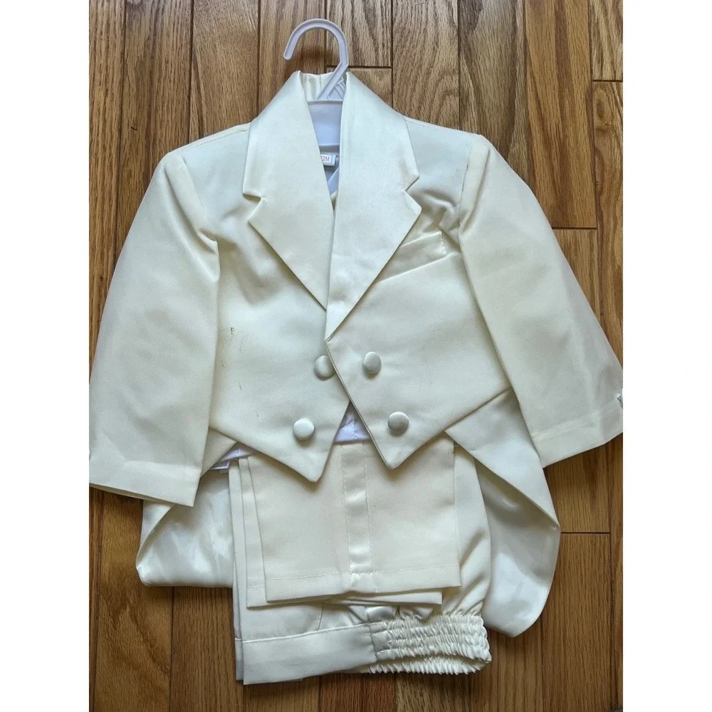 Baby Boys 5-Piece‎ Tuxedo Set Ivory Cream Tailcoat Suit Size 12M